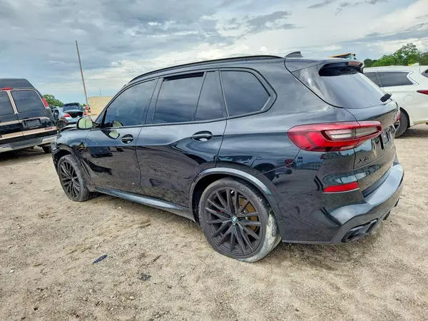 5UXCR4C05N9M77255 2022 BMW X5 - Image 2