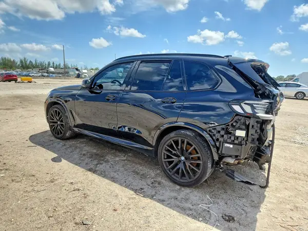 5UXCR4C05N9M80169 2022 BMW X5 - Image 2