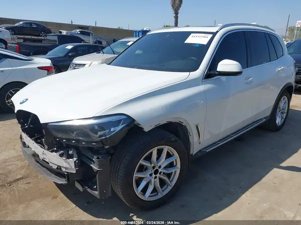 5UXCR4C06L9C14708 2020 BMW X5 - Image 2