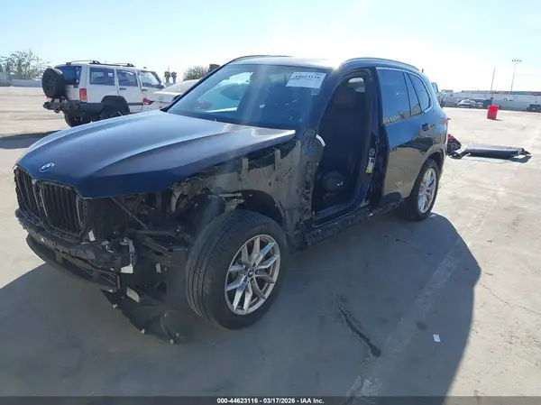 5UXCR4C06L9C67540 2020 BMW X5 - Image 2