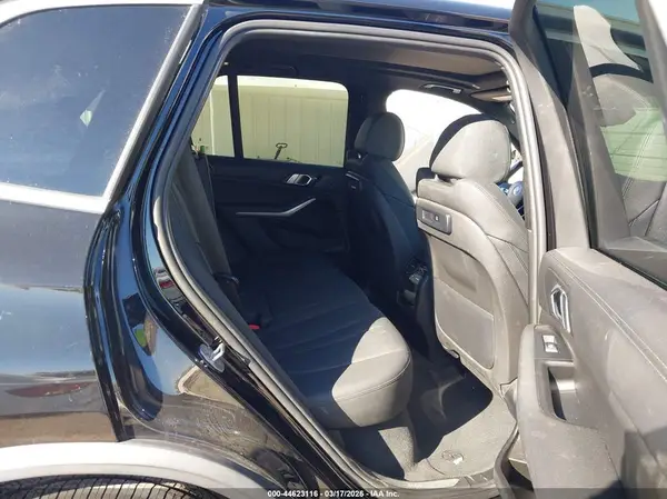 5UXCR4C06L9C67540 2020 BMW X5 - Image 8