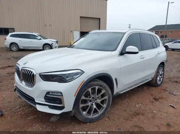 5UXCR4C06L9D04862 2020 BMW X5 - Image 2