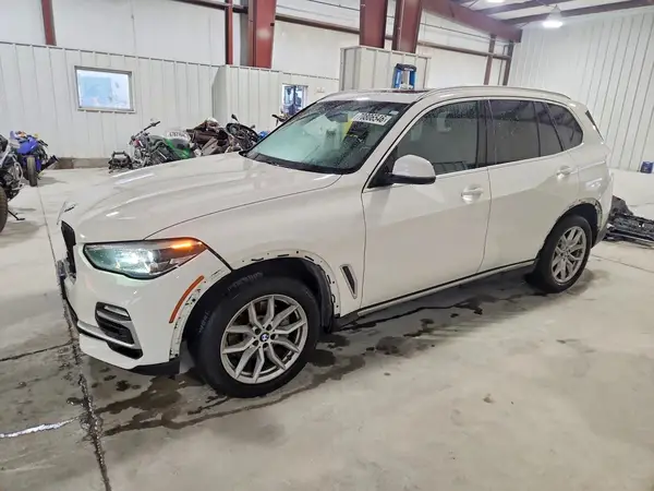 5UXCR4C06LLT19667 2020 BMW X5 - Image 1