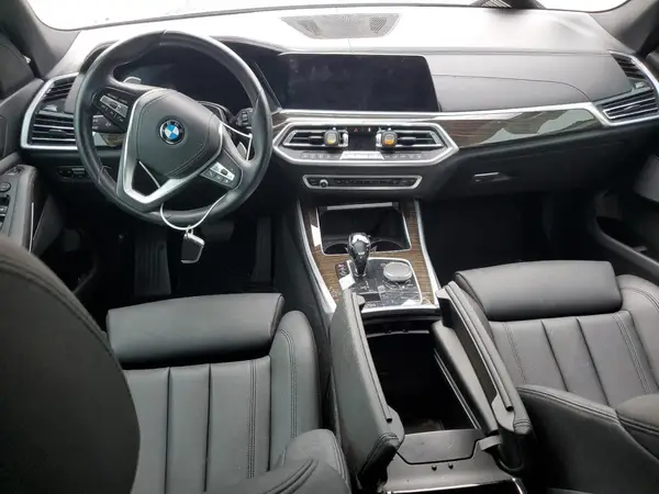 5UXCR4C06LLT19748 2020 BMW X5 - Image 8