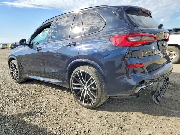 5UXCR4C06LLW64469 2020 BMW X5 - Image 2