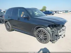 5UXCR4C06M9F15884 2021 BMW X5