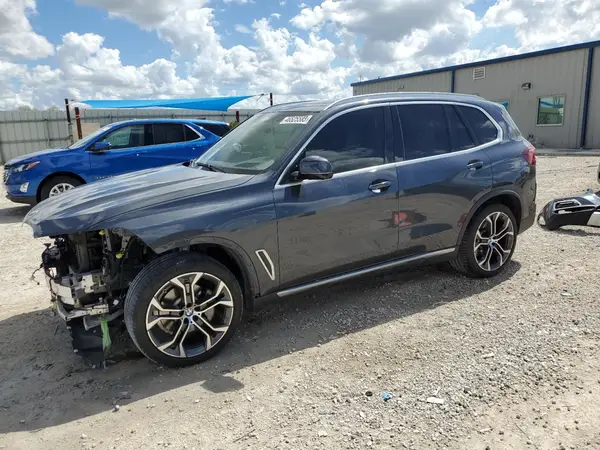 5UXCR4C06M9F65541 2021 BMW X5 - Image 1