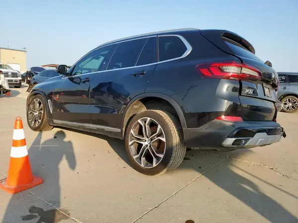 5UXCR4C06N9K60264 2022 BMW X5 - Image 2