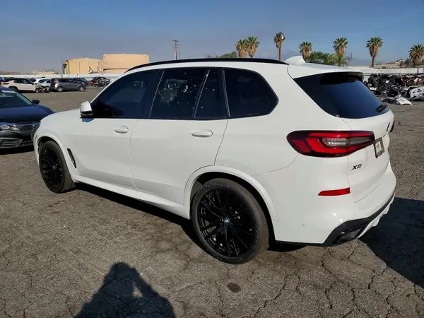 5UXCR4C06N9L99553 2022 BMW X5 - Image 2