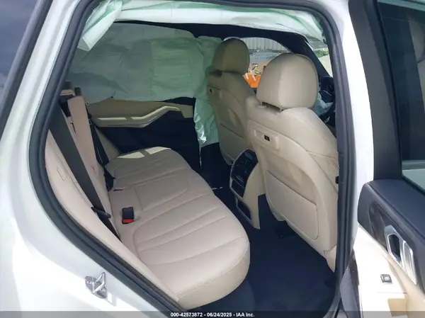 5UXCR4C06N9M71061 2022 BMW X5 - Image 8
