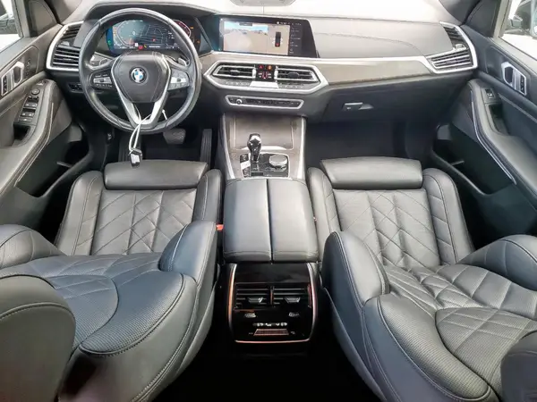5UXCR4C06P9N45274 2023 BMW X5 - Image 8