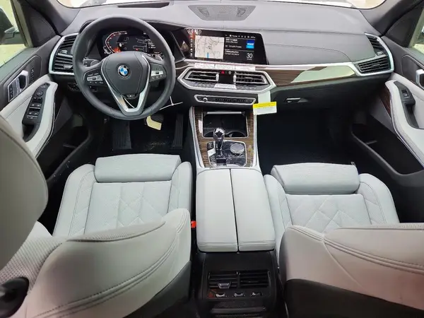 5UXCR4C06P9P47614 2023 BMW X5 - Image 8
