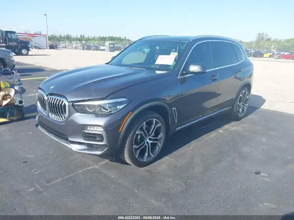 5UXCR4C07L9C40069 2020 BMW X5 - Image 2