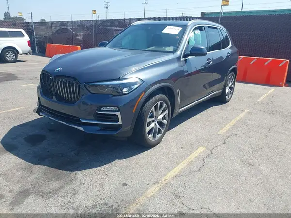 5UXCR4C07M9F09625 2021 BMW X5 - Image 2