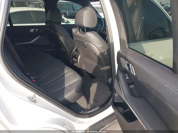 5UXCR4C07M9G21728 2021 BMW X5 - Image 8