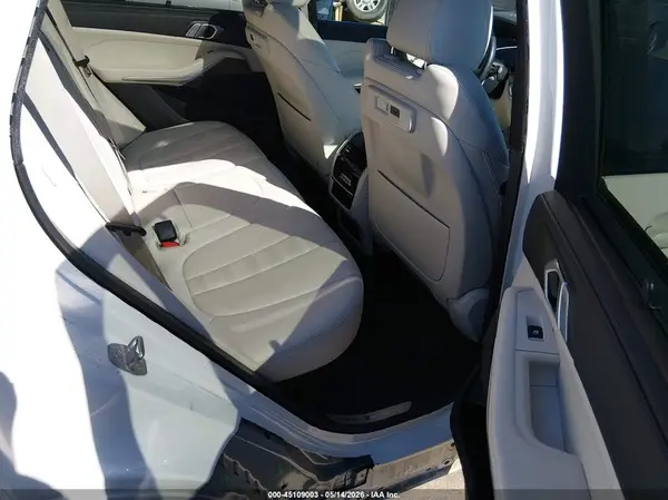 5UXCR4C07M9H32795 2021 BMW X5 - Image 8