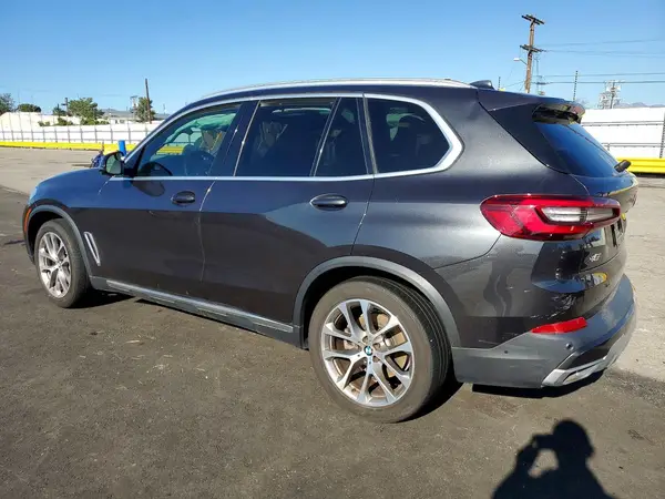 5UXCR4C07N9L38258 2022 BMW X5 - Image 2