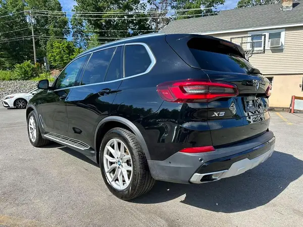 5UXCR4C07P9P39344 2023 BMW X5 - Image 2