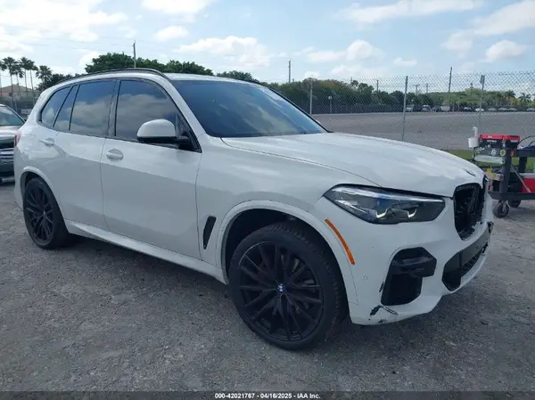5UXCR4C07P9R85391 2023 BMW X5 - Image 1