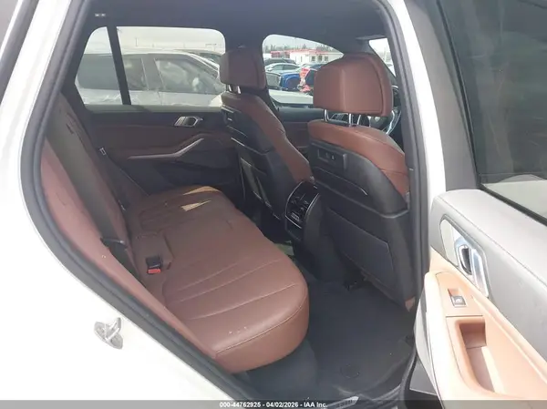 5UXCR4C08L9B38036 2020 BMW X5 - Image 8