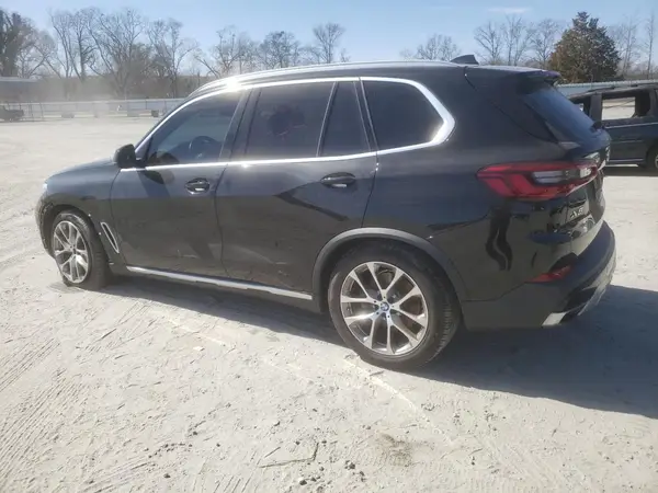 5UXCR4C08L9B99645 2020 BMW X5 - Image 2