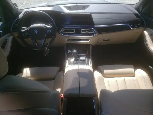 5UXCR4C08L9B99645 2020 BMW X5 - Image 8