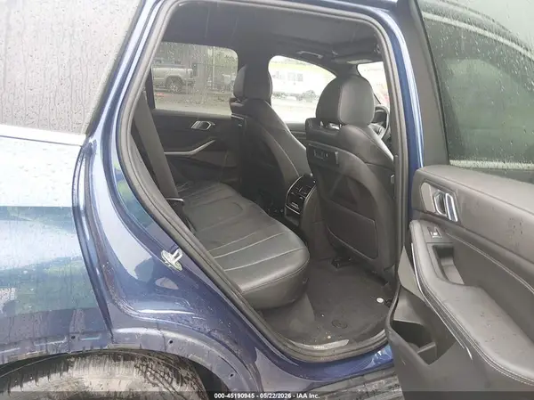 5UXCR4C08L9C00552 2020 BMW X5 - Image 8