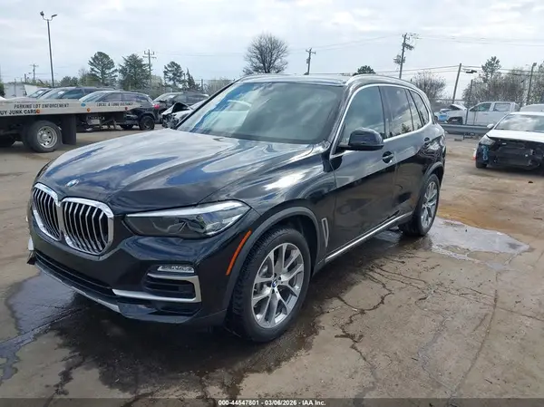 5UXCR4C08L9C72643 2020 BMW X5 - Image 2