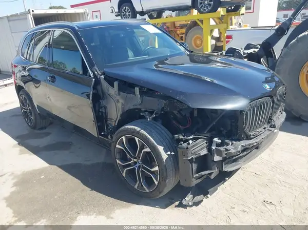 5UXCR4C08LLT18438 2020 BMW X5 - Image 1