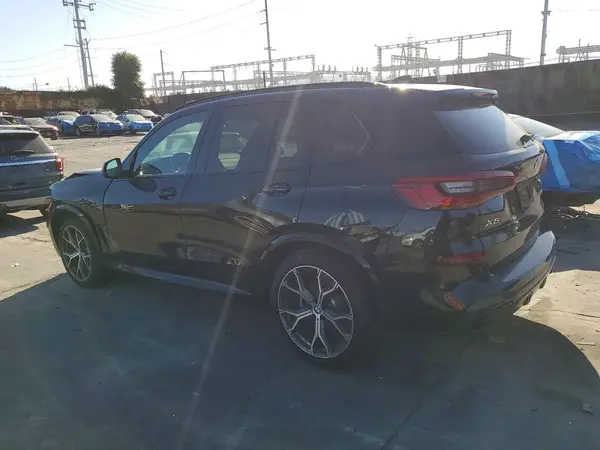 5UXCR4C08LLT19217 2020 BMW X5 - Image 2