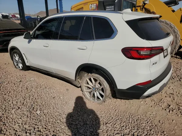 5UXCR4C08LLW63615 2020 BMW X5 - Image 2