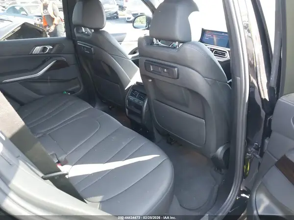 5UXCR4C08LLW64215 2020 BMW X5 - Image 8