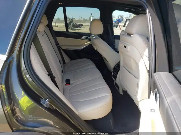 5UXCR4C08N9K29470 2022 BMW X5 - Image 8