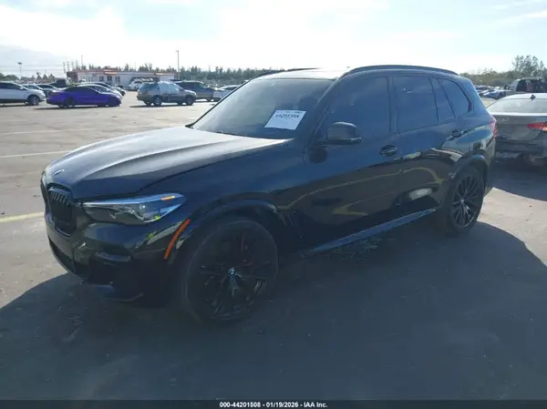 5UXCR4C08N9K69676 2022 BMW X5 - Image 2