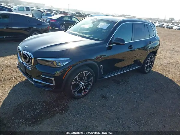 5UXCR4C08N9K77471 2022 BMW X5 - Image 2