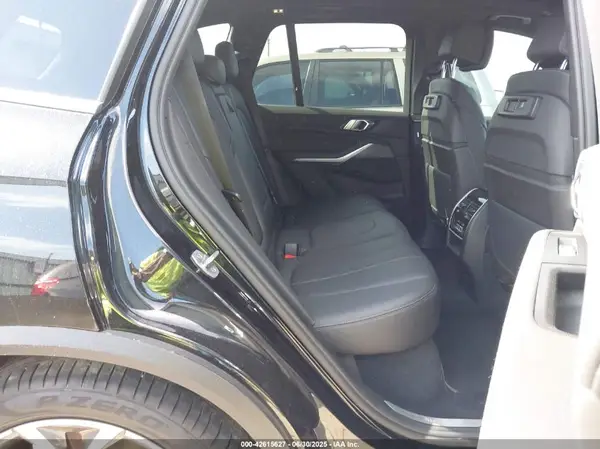 5UXCR4C08N9L67610 2022 BMW X5 - Image 8