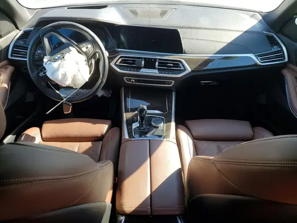 5UXCR4C08P9P47582 2023 BMW X5 - Image 8