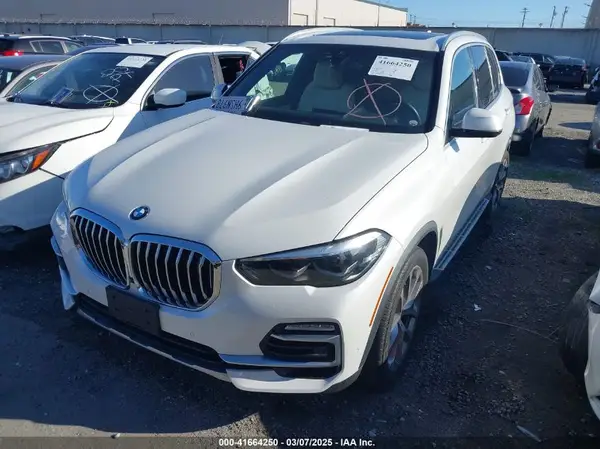 5UXCR4C09L9B35467 2020 BMW X5 - Image 2