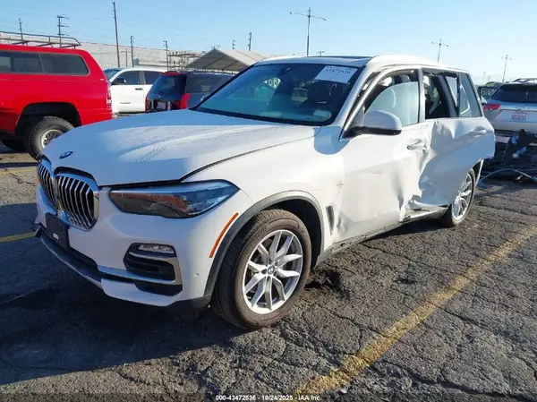 5UXCR4C09L9C10734 2020 BMW X5 - Image 2