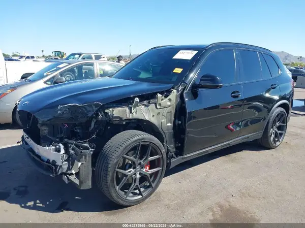 5UXCR4C09L9C10944 2020 BMW X5 - Image 2