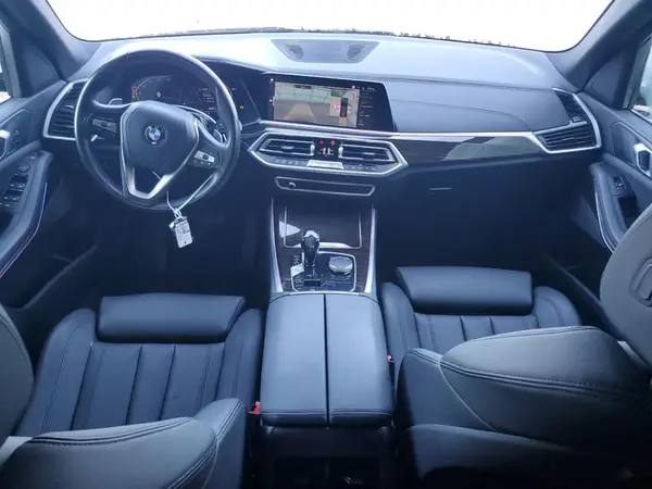 5UXCR4C09L9C24942 2020 BMW X5 - Image 8