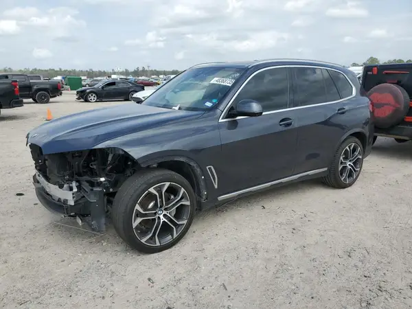 5UXCR4C09L9C40204 2020 BMW X5 - Image 1