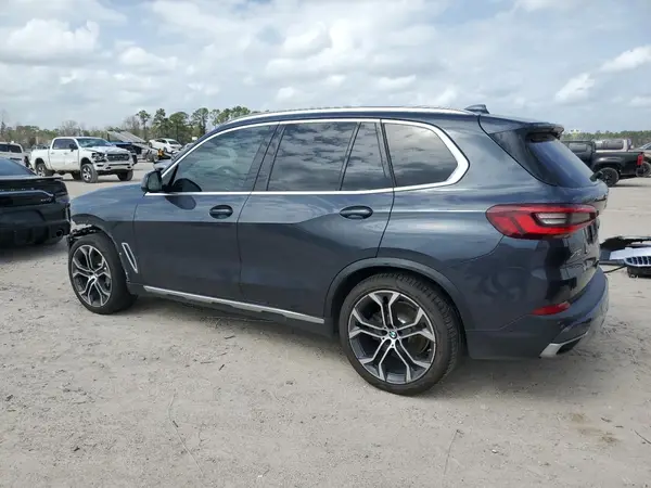 5UXCR4C09L9C40204 2020 BMW X5 - Image 2