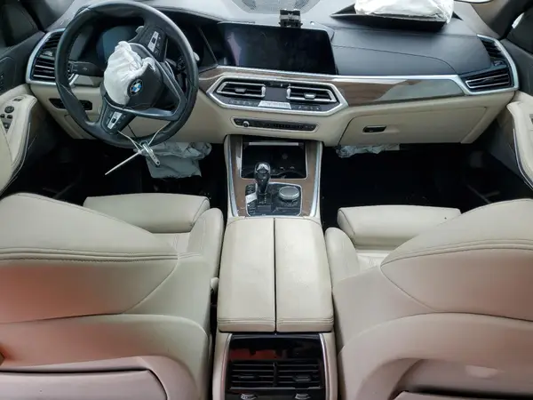 5UXCR4C09L9C69069 2020 BMW X5 - Image 8