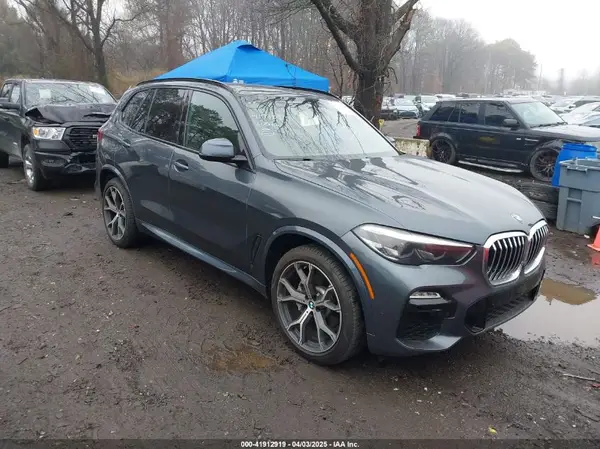 5UXCR4C09LLT18822 2020 BMW X5 - Image 1
