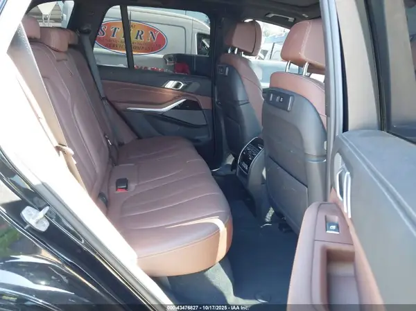 5UXCR4C09M9F63668 2021 BMW X5 - Image 8