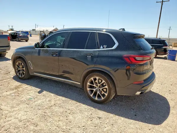 5UXCR4C09M9G23111 2021 BMW X5 - Image 2