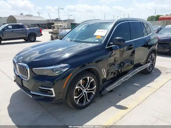 5UXCR4C09N9J32813 2022 BMW X5 - Image 2