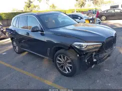 5UXCR4C09N9L61038 2022 BMW X5