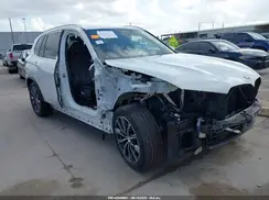 5UXCR4C09N9N36386 2022 BMW X5